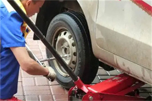 港西镇附近拖车24小时服务热线电话