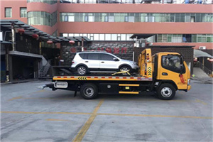 港西镇附近汽车拖车电话