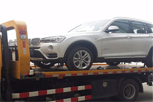 港西镇拖车24小时服务电话