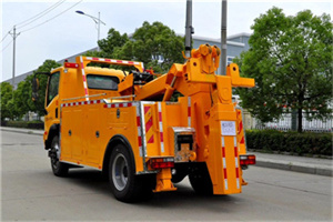 港西镇高速路拖车费