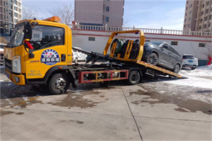 港西镇救援拖车费用怎么算